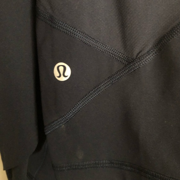 Lululemon Pace Rival Crop *Full-On Luxtreme 22"
True Navy size 6 - Picture 5 of 8